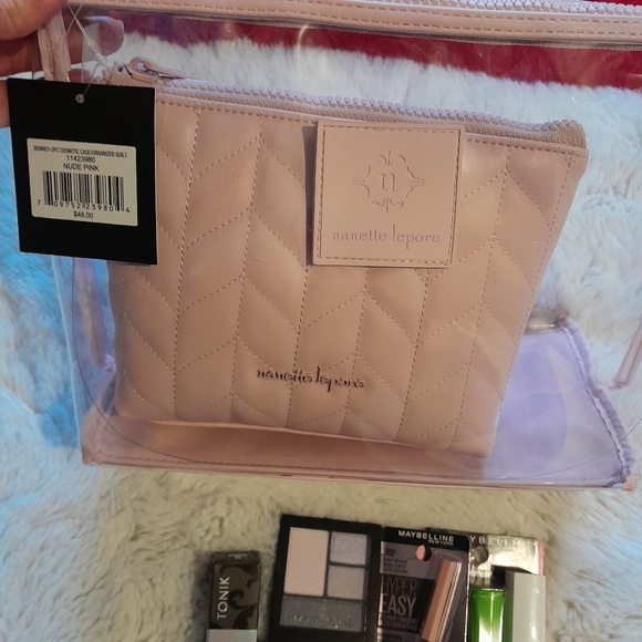 Nanette lepore cosmetic bags/bundle - Picture 7 of 15